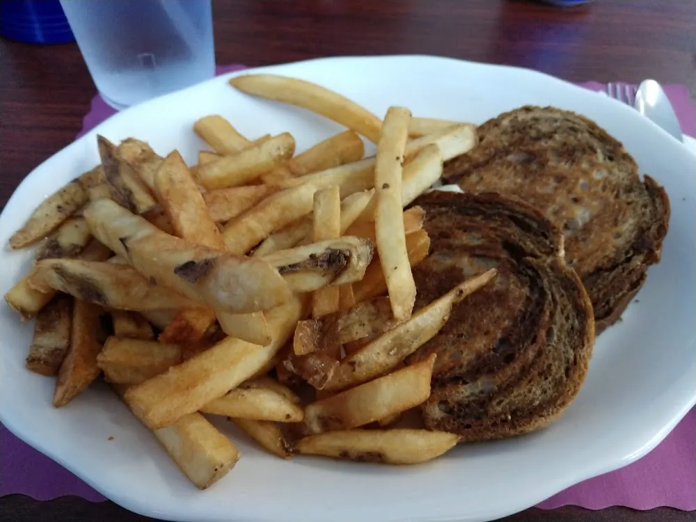 Grilled Cheese and Fries